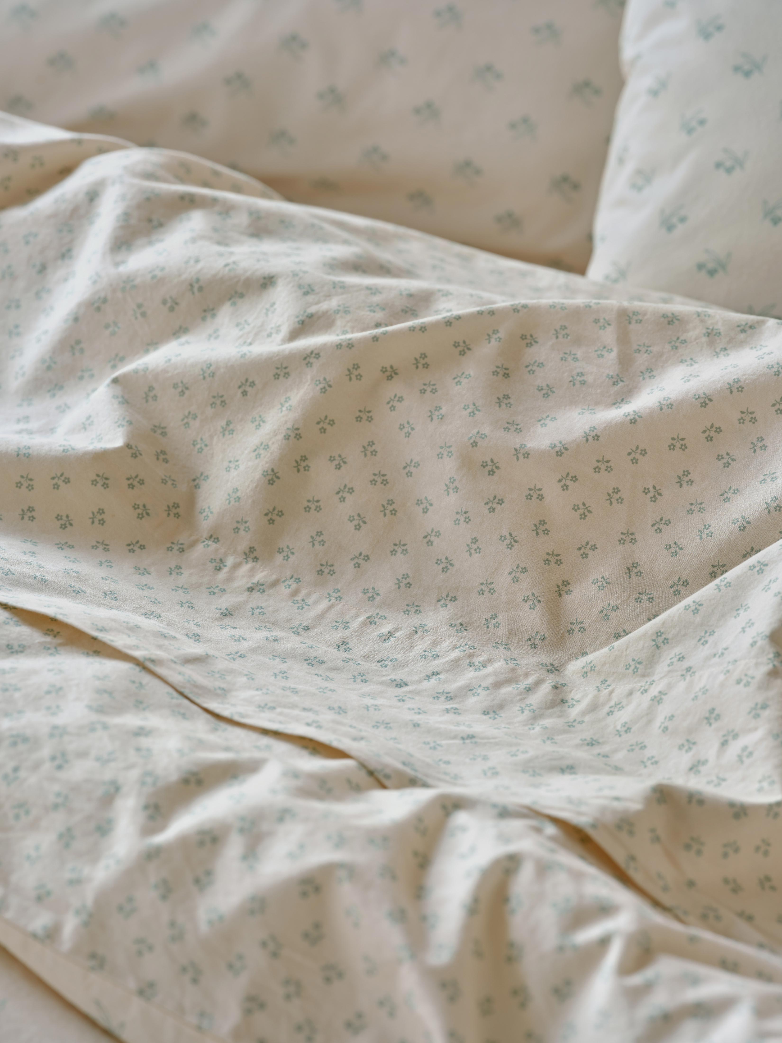 Mellow Green Floral Cotton Flat Sheet