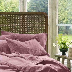 Raspberry Plain Linen Pillowcase Pair