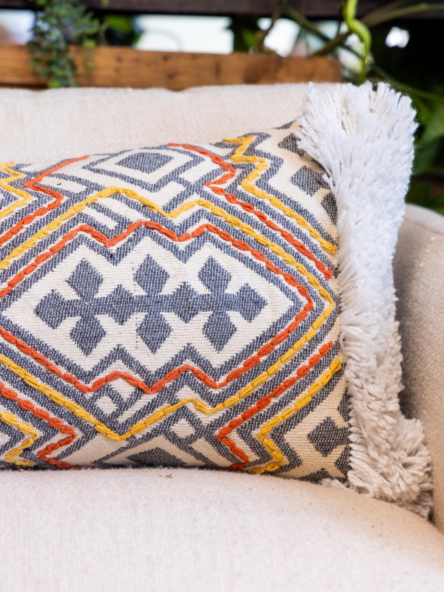 White Geometric Tufted Organic Cotton Lumbar Pillow